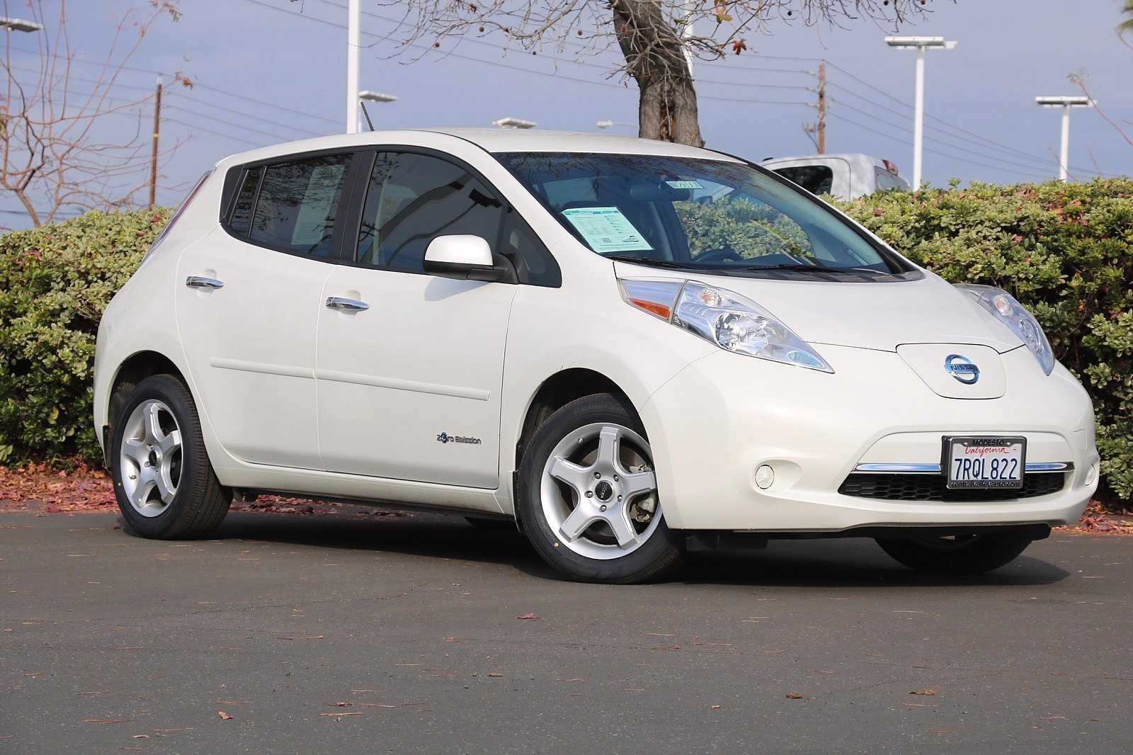 Nissan leaf s